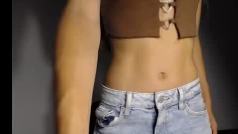 Snapshot of honey_darcy chatting on October 1, 2025, 6:58 pm honey_darcy online show from October 1, 2025, 6:58 pm