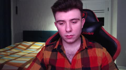 Wolfy online show from February 26, 2025, 12:27 am