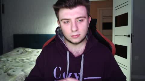 Wolfy online show from February 10, 2026, 1:21 am