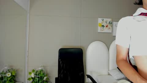Snapshot of honey_hex_ chatting on June 1, 2026, 12:40 pm honey_hex_ online show from June 1, 2026, 12:40 pm