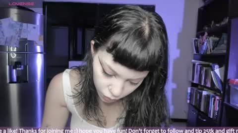 Snapshot of honey_hoe chatting on July 17, 2026, 2:51 am Lau online show from July 17, 2026, 2:51 am