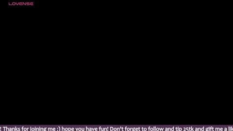 Snapshot of honey_hoe chatting on July 18, 2026, 4:16 am Lau online show from July 18, 2026, 4:16 am