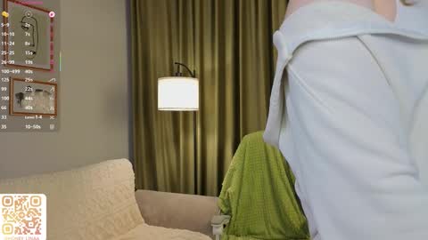 Snapshot of honey_kors chatting on February 27, 2026, 8:09 pm Lina online show from February 27, 2026, 8:09 pm