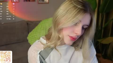 Lina online show from March 13, 2026, 12:34 pm