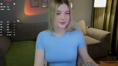 Lina online show from March 31, 2026, 2:13 am