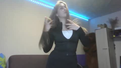 Snapshot of honey_lolaaa chatting on October 22, 2025, 2:17 pm honey_lolaaa online show from October 22, 2025, 2:17 pm