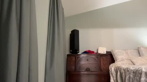 honey_man14 online show from July 20, 2026, 3:36 pm