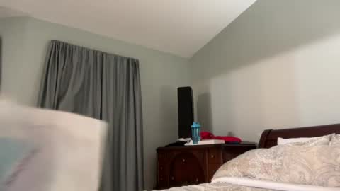 honey_man14 online show from July 28, 2026, 7:39 pm