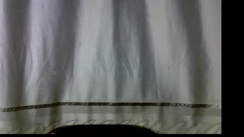 honey_plumx1 online show from December 19, 2025, 9:11 pm