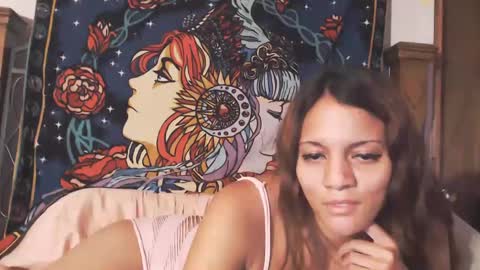 honey_raynes online show from December 14, 2024, 4:34 am