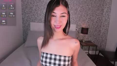 honey_sweet777 online show from June 15, 2026, 7:16 pm