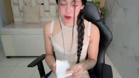 Snapshot of honey_torres_sub chatting on May 25, 2026, 1:17 pm HONEY online show from May 25, 2026, 1:17 pm