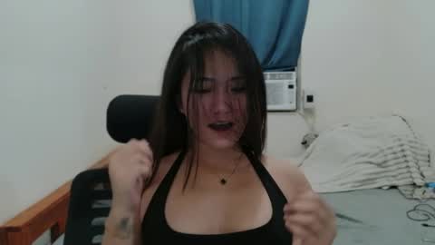 HoneyAfterDark  online show from May 27, 2026, 12:46 pm