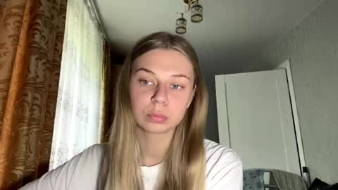 Klara online show from May 31, 2026, 10:00 am