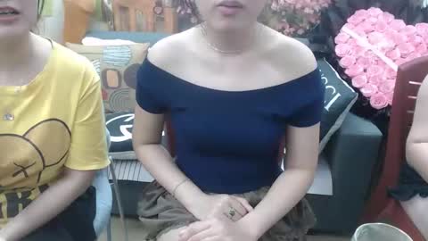 honeybaby2k online show from October 28, 2025, 2:20 pm