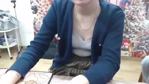 honeybaby2k online show from December 4, 2025, 10:13 am