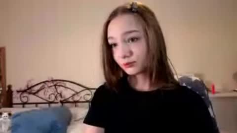 Snapshot of honeycomfya chatting on April 16, 2026, 2:40 pm Masha online show from April 16, 2026, 2:40 pm