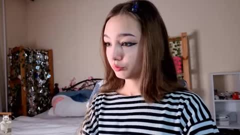 Snapshot of honeycomfya chatting on April 23, 2026, 2:30 pm Masha online show from April 23, 2026, 2:30 pm
