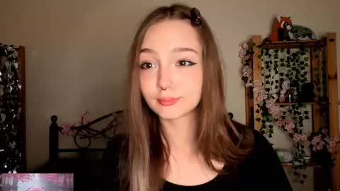 Snapshot of honeycomfya chatting on May 11, 2026, 2:45 pm Masha online show from May 11, 2026, 2:45 pm