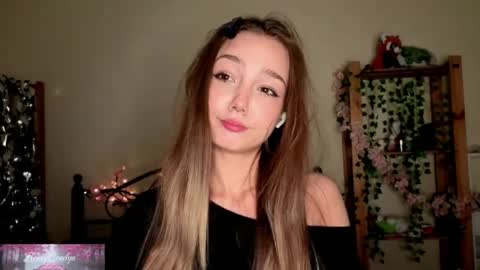 Snapshot of honeycomfya chatting on May 21, 2026, 2:57 pm Masha online show from May 21, 2026, 2:57 pm