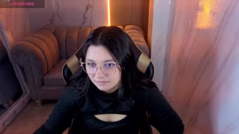 honeydoll_tf online show from July 1, 2026, 1:02 pm