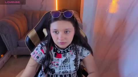 honeydoll_tf online show from July 23, 2026, 1:31 pm