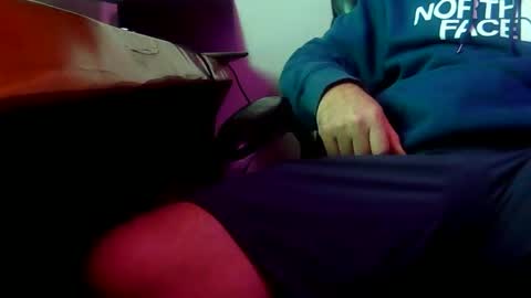 Snapshot of honeydrips_ chatting on February 15, 2026, 7:05 am Honey Drips online show from February 15, 2026, 7:05 am