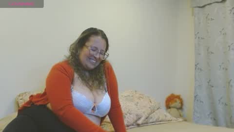 Snapshot of honeyhotpaty chatting on June 10, 2026, 4:12 am sofia online show from June 10, 2026, 4:12 am