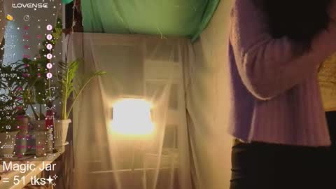 Molly  online show from September 22, 2025, 3:41 am