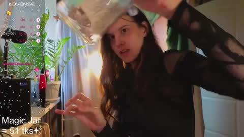 Molly  online show from September 26, 2025, 4:38 am