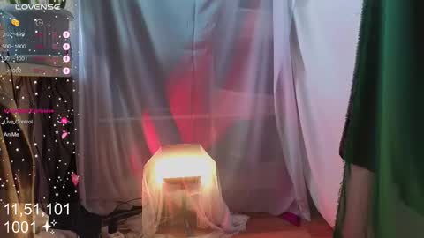 Molly  online show from October 20, 2025, 4:57 am