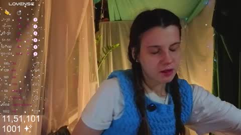 Molly  online show from October 29, 2025, 4:09 pm