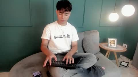 Snapshot of honeymoon_sariel chatting on July 26, 2026, 1:29 pm honeymoon_sariel online show from July 26, 2026, 1:29 pm