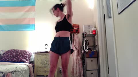 Tony online show from April 17, 2026, 11:30 pm