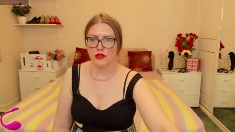 honeywinexs online show from May 27, 2026, 2:58 pm