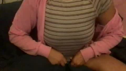 honeyyy89 online show from July 28, 2026, 7:39 pm