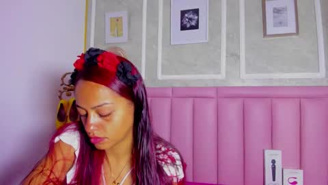 holly online show from January 14, 2026, 8:25 pm