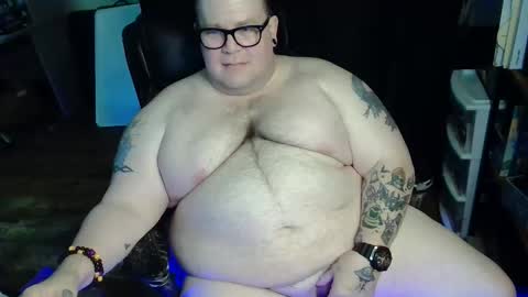 Snapshot of hoosierdaddyxl chatting on May 28, 2026, 3:09 pm Sir online show from May 28, 2026, 3:09 pm
