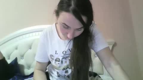 hootloove69 online show from December 17, 2025, 6:36 pm