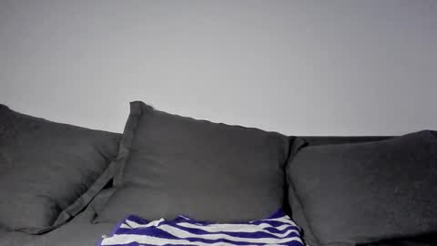 Snapshot of hornboy43 chatting on October 5, 2025, 7:12 pm Oliver Saints online show from October 5, 2025, 7:12 pm