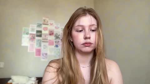 Snapshot of horney_audrey chatting on May 26, 2026, 2:40 am Audrey online show from May 26, 2026, 2:40 am
