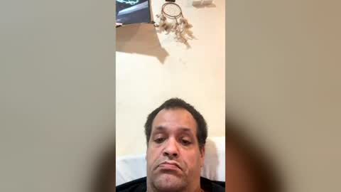 Snapshot of horneyman19860 chatting on July 31, 2026, 2:05 pm horneyman19860 online show from July 31, 2026, 2:05 pm