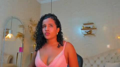 Horny Curls  online show from June 29, 2026, 3:46 am