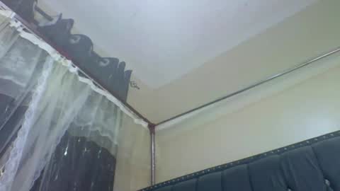 Snapshot of horny_ebony546069 chatting on May 19, 2026, 2:29 am horny_ebony546069 online show from May 19, 2026, 2:29 am