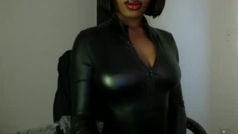 delilah online show from July 21, 2026, 10:28 am