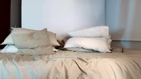 horny_guys_69 online show from September 28, 2025, 1:11 am