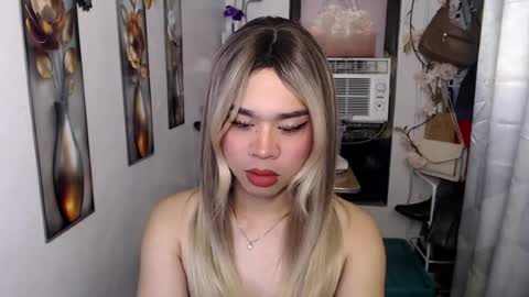 horny_honeyx online show from July 29, 2026, 8:29 pm