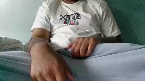 horny_hunk18 online show from May 10, 2026, 4:23 pm