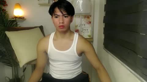 cum boy james online show from June 6, 2026, 6:12 pm