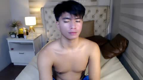 cum boy james online show from July 11, 2026, 6:05 am